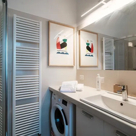 Apartament Infinito - By Myhomeincomo