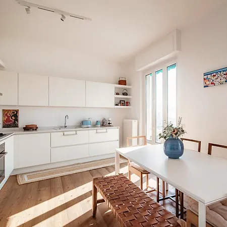 Infinito - By Myhomeincomo Daire Como