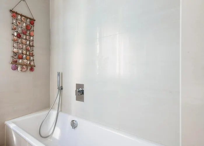 Apartament Infinito - By Myhomeincomo